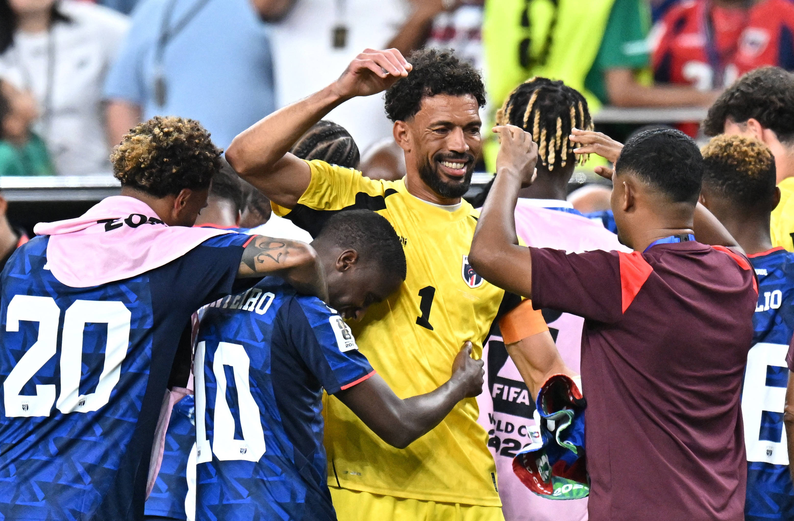 a6KbN3806kvKxFSo.jpg