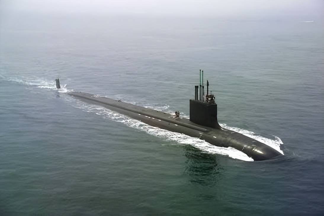 Lb28uEZzrUBxzgGB.jpg
